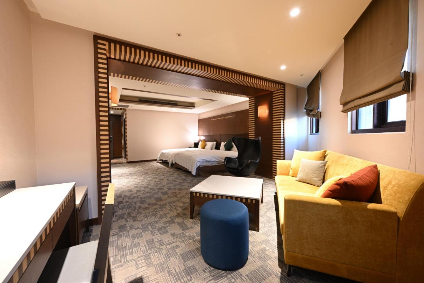 Via Hotel Breeze Taipei Exteriör bild